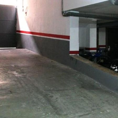 Bonito Ap Centrico Patio Wifi Parking Gratis. Apartment Гранада Екстериор снимка